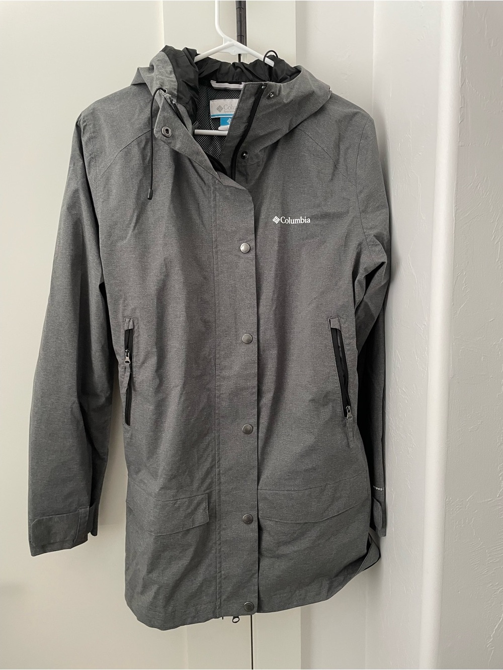 Columbia Women's Charcoal Hooded Raincoat